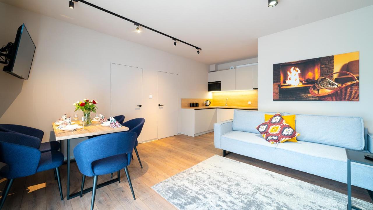 Apartamenty Sun & Snow Karpatia カルパッチ エクステリア 写真