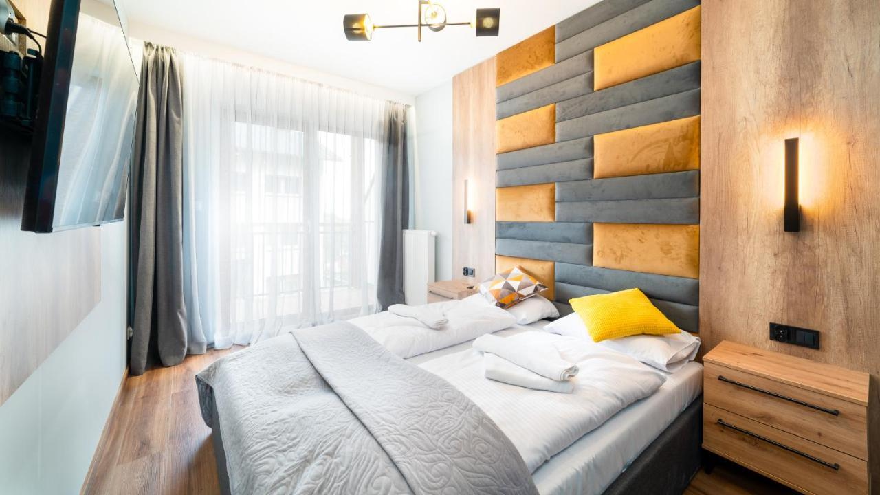 Apartamenty Sun & Snow Karpatia カルパッチ エクステリア 写真