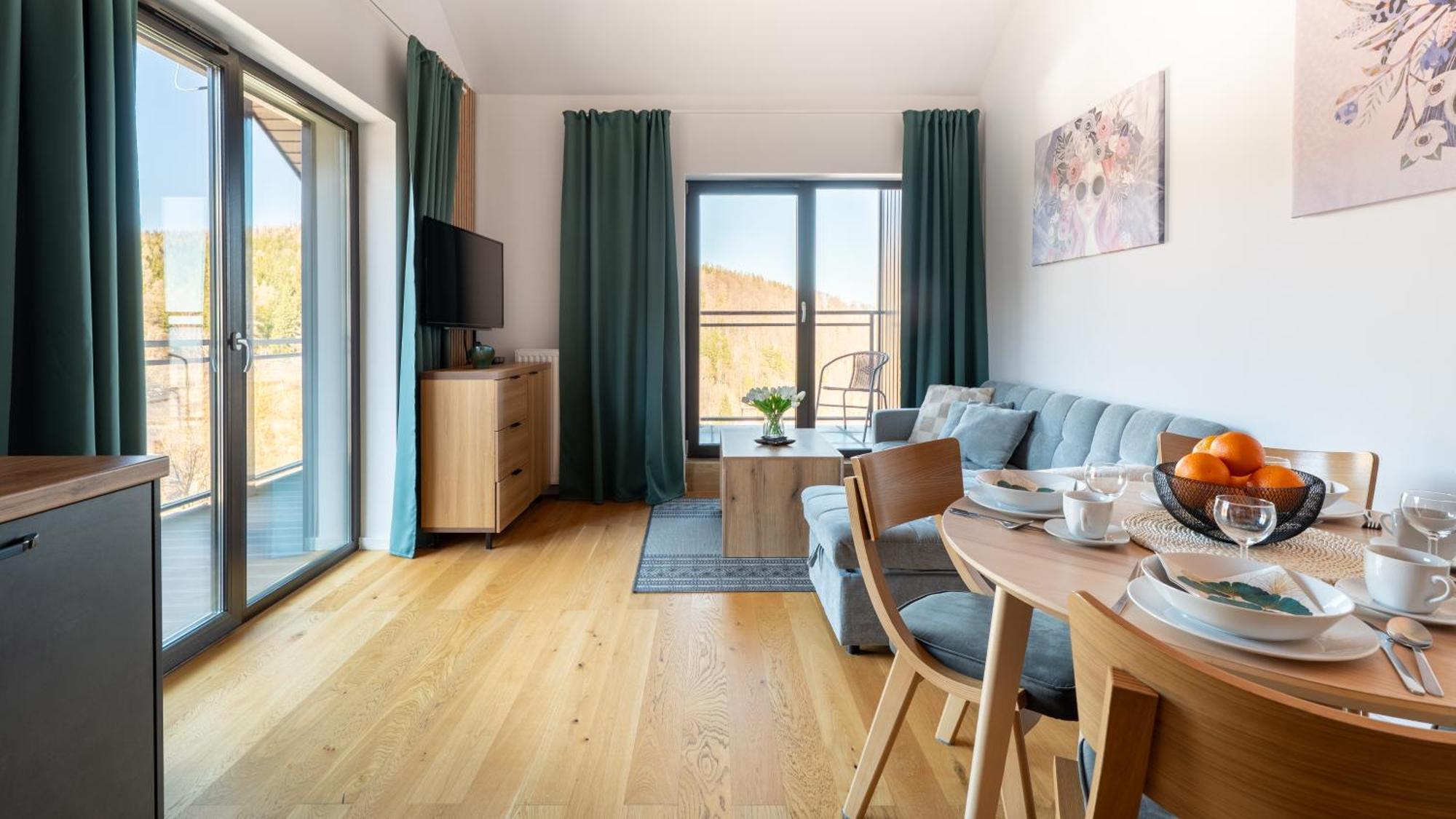 Apartamenty Sun & Snow Karpatia カルパッチ エクステリア 写真